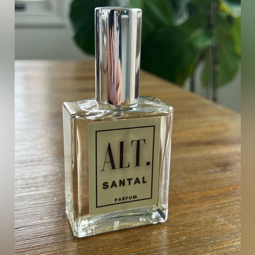 ALT fragrances Santal 2oz